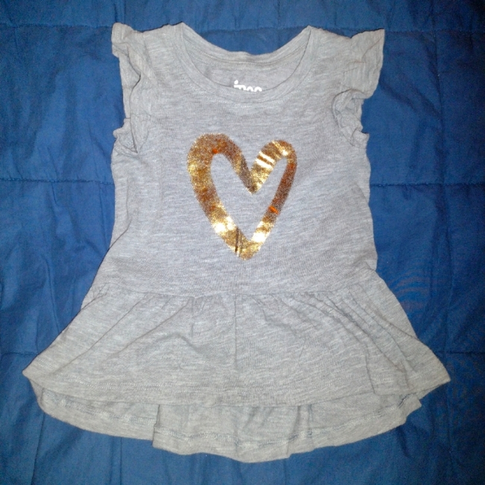 Circo Girl's Heart Shirt Size 2T